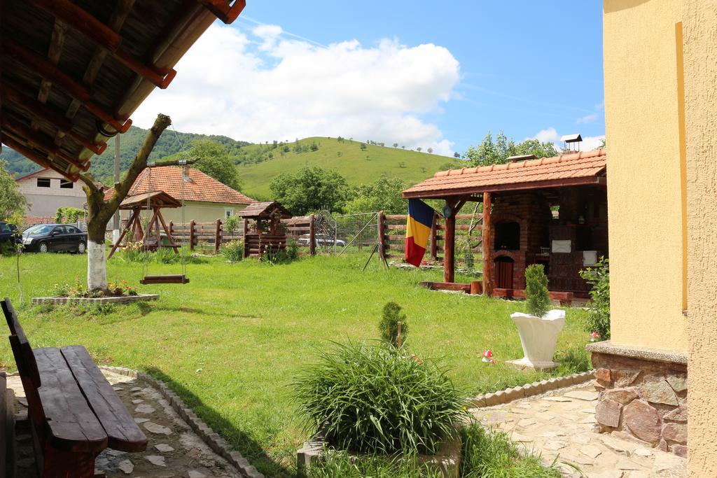 Cabana Ollie Retezat Riu Barbat Exterior foto